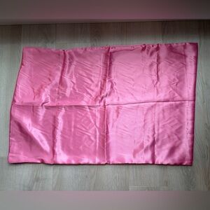 MERMADE HAIR | Set of 2 Hot Pink Satin-feel Pillowcases Standard Size